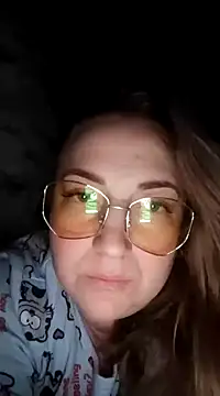 Snapshot of Kiss_Eva chatting on 01/22/25, 08:28 Kiss Eva online show from 01/22/25, 08:28