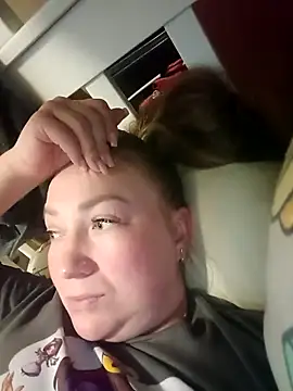 Kiss Eva online show from 03/17/26, 08:01