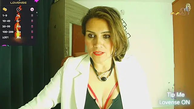 Snapshot of Marysexy73 chatting on 09/20/25, 10:27 Marysexy73 online show from 09/20/25, 10:27