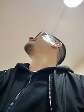 Juann-cock online show from 11/24/25, 05:01