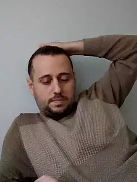 Snapshot of paleron34 chatting on 02/24/26, 03:21 paleron34 online show from 02/24/26, 03:21