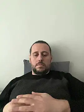 Snapshot of paleron34 chatting on 03/13/26, 03:18 paleron34 online show from 03/13/26, 03:18