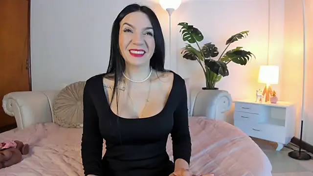 Snapshot of ValeryyWilliams chatting on 05/15/26, 12:12 ValeryyWilliams online show from 05/15/26, 12:12