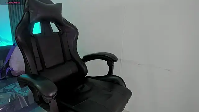 ShaunaDream online show from 03/01/26, 04:58