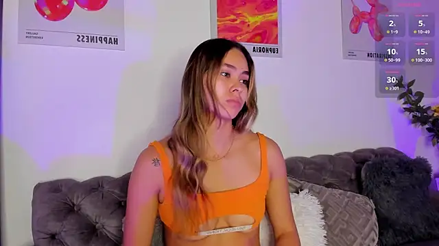 sara madrid online show from 04/22/26, 12:18