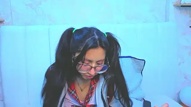 VioletxBloom online show from 11/08/25, 08:29