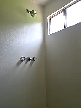 LacyLaurent online show from 04/20/26, 05:48