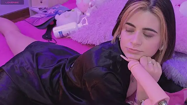 bella thixx online show from 04/22/26, 02:58