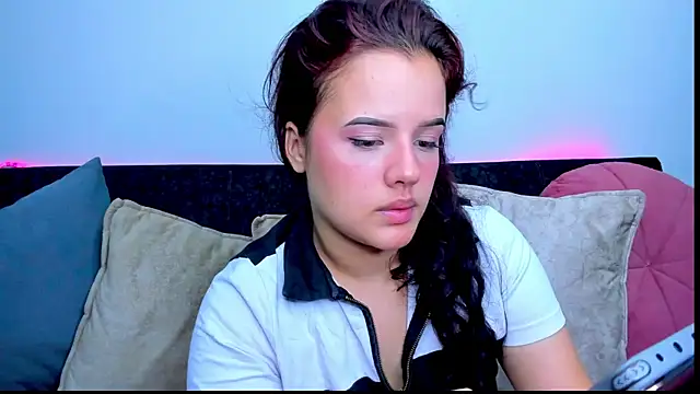 sweet lily26 online show from 09/26/25, 04:49