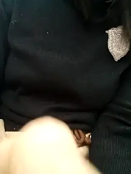 Snapshot of Buny_vera chatting on 11/24/25, 09:20 Buny vera online show from 11/24/25, 09:20