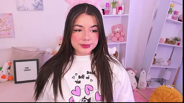 Snapshot of dolce_antonellaa chatting on 01/08/26, 02:25 dolce antonellaa online show from 01/08/26, 02:25