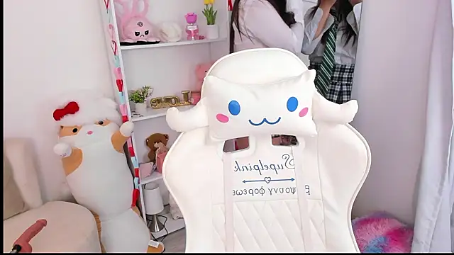 Snapshot of dolce_antonellaa chatting on 02/17/26, 03:36 dolce antonellaa online show from 02/17/26, 03:36