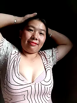 quynhkoolbae online show from 09/22/25, 01:40