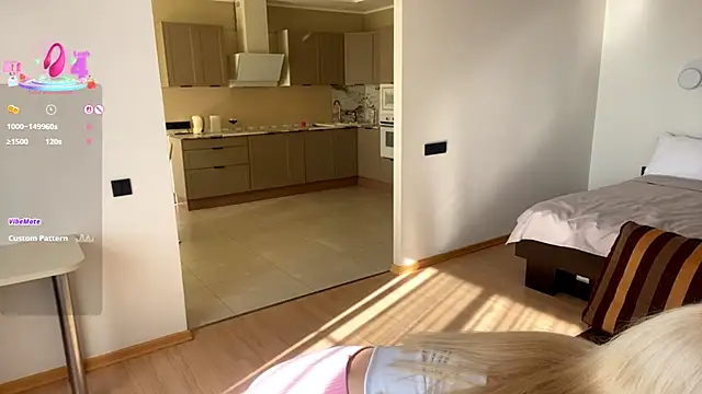 DestinyTurner online show from 09/21/25, 06:04