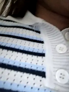 Annaacutee online show from 10/18/25, 01:12