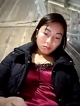 Annaacutee online show from 11/18/25, 05:34