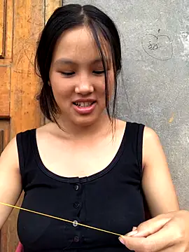 May nhi online show from 09/09/25, 08:14