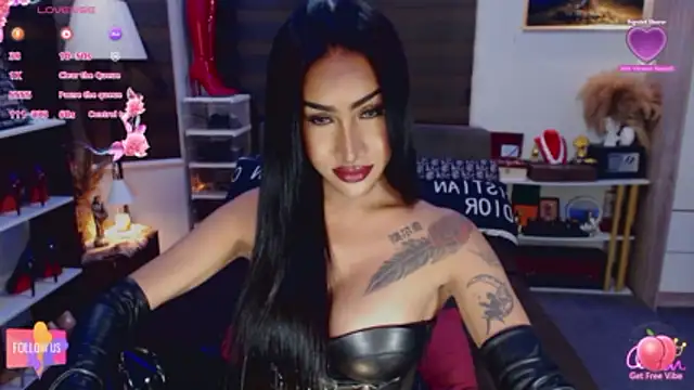 Snapshot of SeductiveVictoria chatting on 05/25/26, 12:44 SeductiveVictoria online show from 05/25/26, 12:44