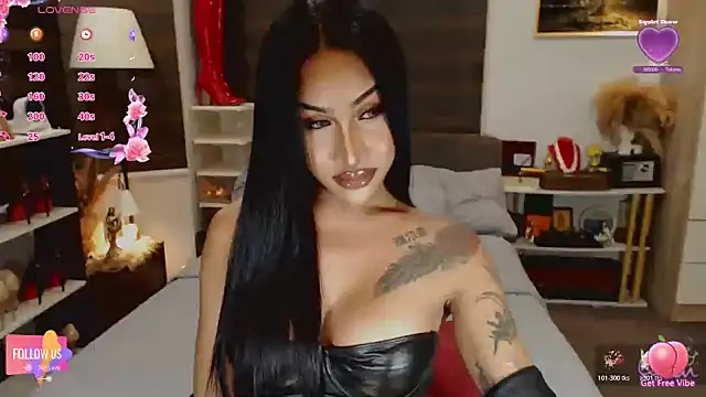 Snapshot of SeductiveVictoria chatting on 06/08/26, 02:28 SeductiveVictoria online show from 06/08/26, 02:28