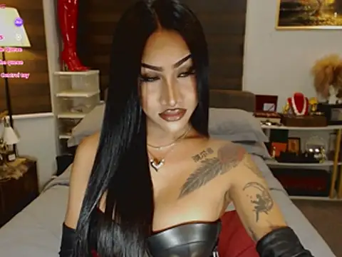 Snapshot of SeductiveVictoria chatting on 07/02/26, 01:17 SeductiveVictoria online show from 07/02/26, 01:17