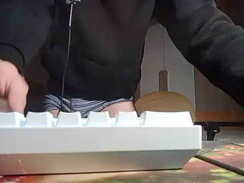 ziolsonek online show from 12/13/25, 08:58