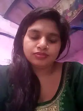 Snapshot of TINASONI chatting on 09/11/25, 02:11 TINASONI online show from 09/11/25, 02:11