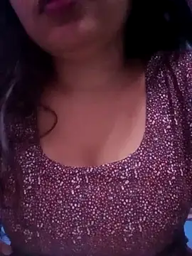 Snapshot of TINASONI chatting on 09/19/25, 03:08 TINASONI online show from 09/19/25, 03:08