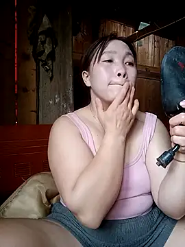 miumiu 00 online show from 03/24/26, 08:19