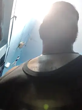 Snapshot of VijayLover69 chatting on 09/27/25, 05:29 VijayLover69 online show from 09/27/25, 05:29