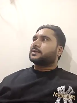 VijayLover69 online show from 04/21/26, 03:17