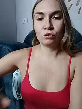 Snapshot of KisaVixen chatting on 09/20/25, 05:36 KisaVixen online show from 09/20/25, 05:36