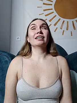 KisaVixen online show from 02/05/26, 06:23