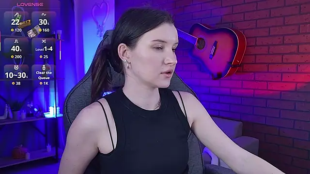 AgataWillis online show from 04/21/26, 05:28