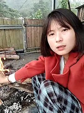 linda bae00 online show from 12/18/25, 03:23