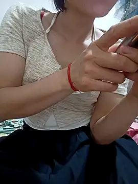 linda bae00 online show from 04/21/26, 12:34