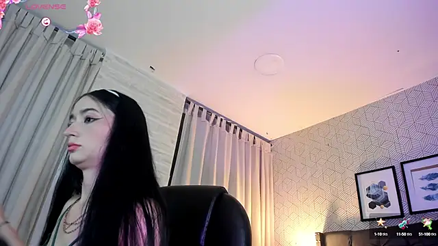 Snapshot of celeste__clark chatting on 09/09/25, 12:15 celeste clark online show from 09/09/25, 12:15