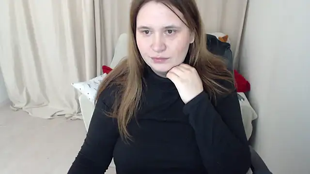 Snapshot of AdelinaLawson chatting on 03/17/25, 04:01 AdelinaLawson online show from 03/17/25, 04:01