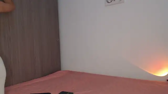   abrill   online show from 01/16/26, 06:01