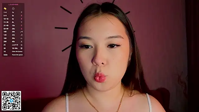 Snapshot of AlberthaEscue chatting on 11/01/25, 04:03 AlberthaEscue online show from 11/01/25, 04:03