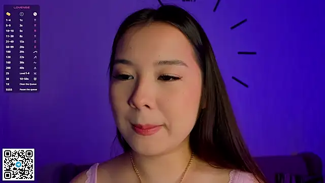 Snapshot of AlberthaEscue chatting on 11/03/25, 04:14 AlberthaEscue online show from 11/03/25, 04:14