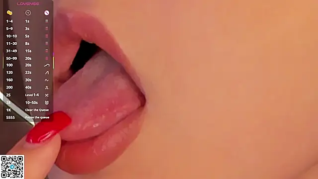 Snapshot of AlberthaEscue chatting on 11/24/25, 04:12 AlberthaEscue online show from 11/24/25, 04:12