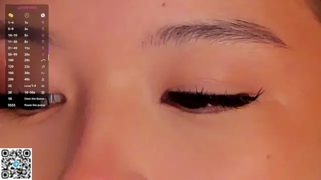 Snapshot of AlberthaEscue chatting on 11/29/25, 04:15 AlberthaEscue online show from 11/29/25, 04:15