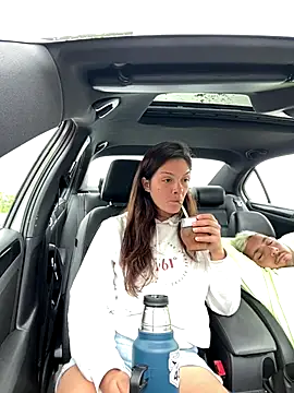 Danielaeliana online show from 01/07/26, 02:52