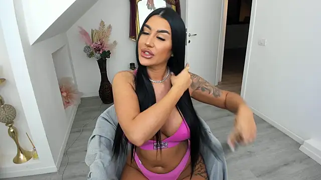 Ranya Evy online show from 02/28/26, 04:19