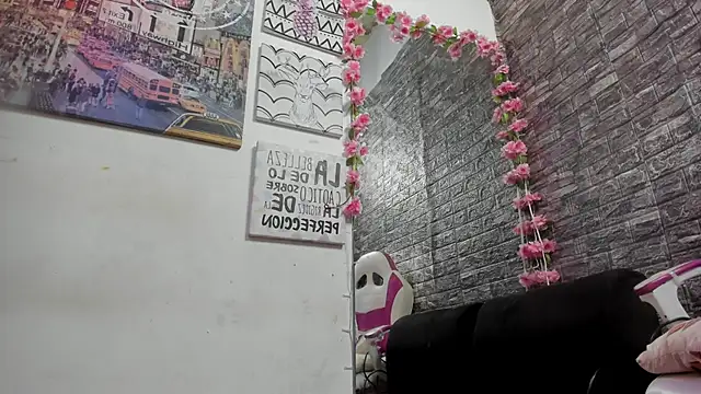 karoll  sex online show from 02/11/26, 12:43