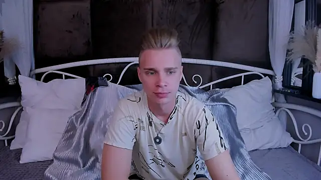 LawrenceMiles online show from 09/16/25, 11:00