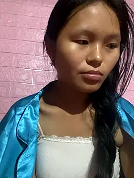 milo bae online show from 11/02/25, 06:16