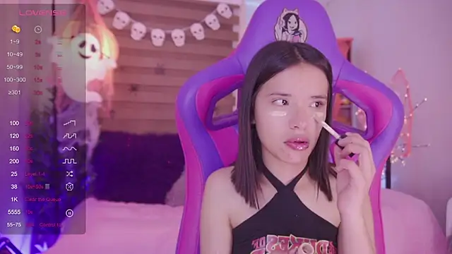 Lana Dreams  online show from 10/25/25, 12:18