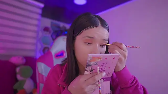 Lana Dreams  online show from 12/03/25, 01:02