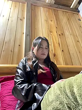 phungtiti online show from 12/01/25, 03:28